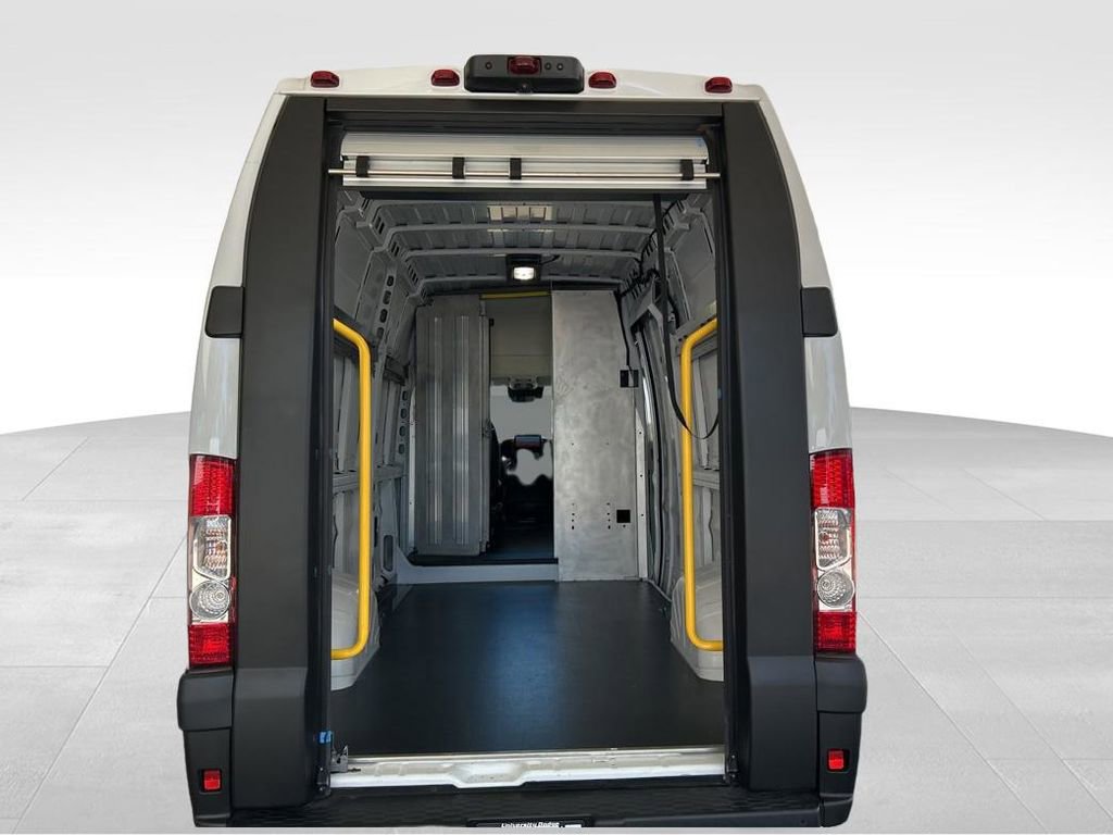 Used 2024 RAM ProMaster 3500 w/ Delivery Van Package image 25