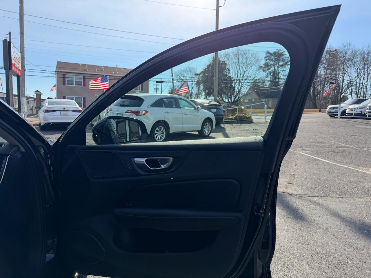 Used 2024 Volvo S60 T8 Plus w/ Climate Package image 22