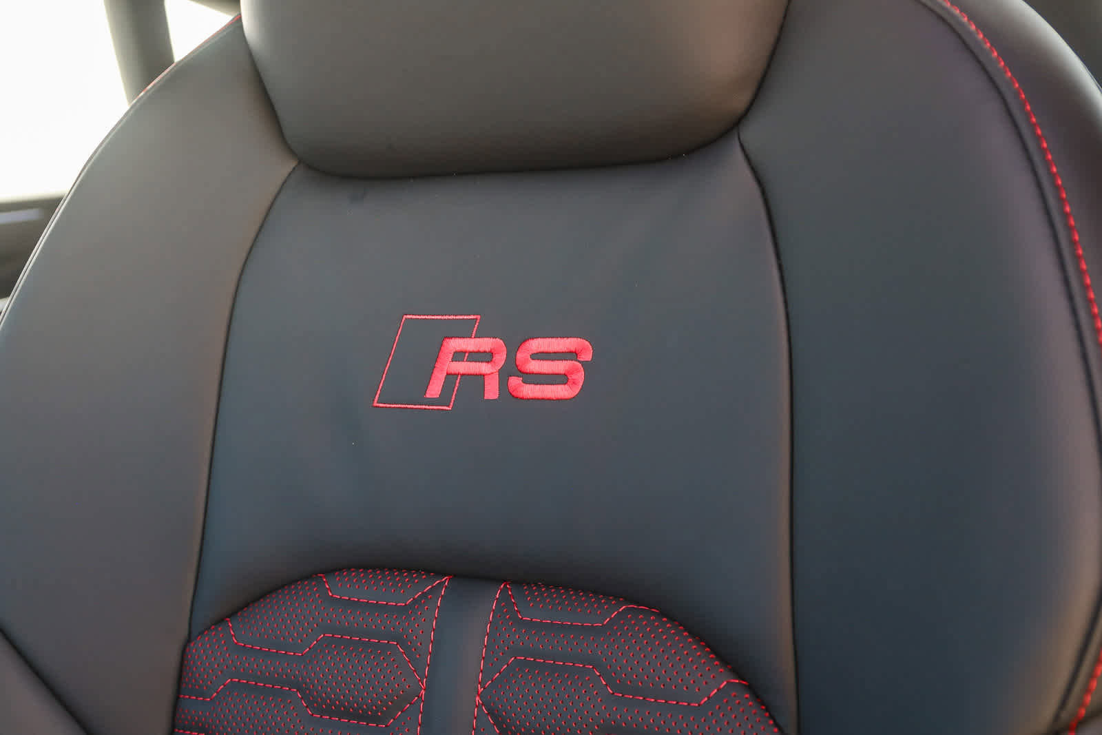 New 2026 Audi RS 7 Performance image 40