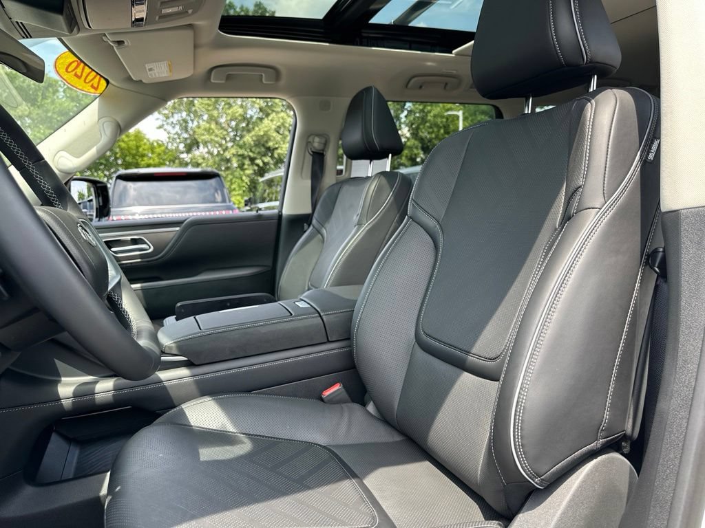 Certified 2026 INFINITI QX80 Luxe w/ Exterior Package AWD/4WD image 45