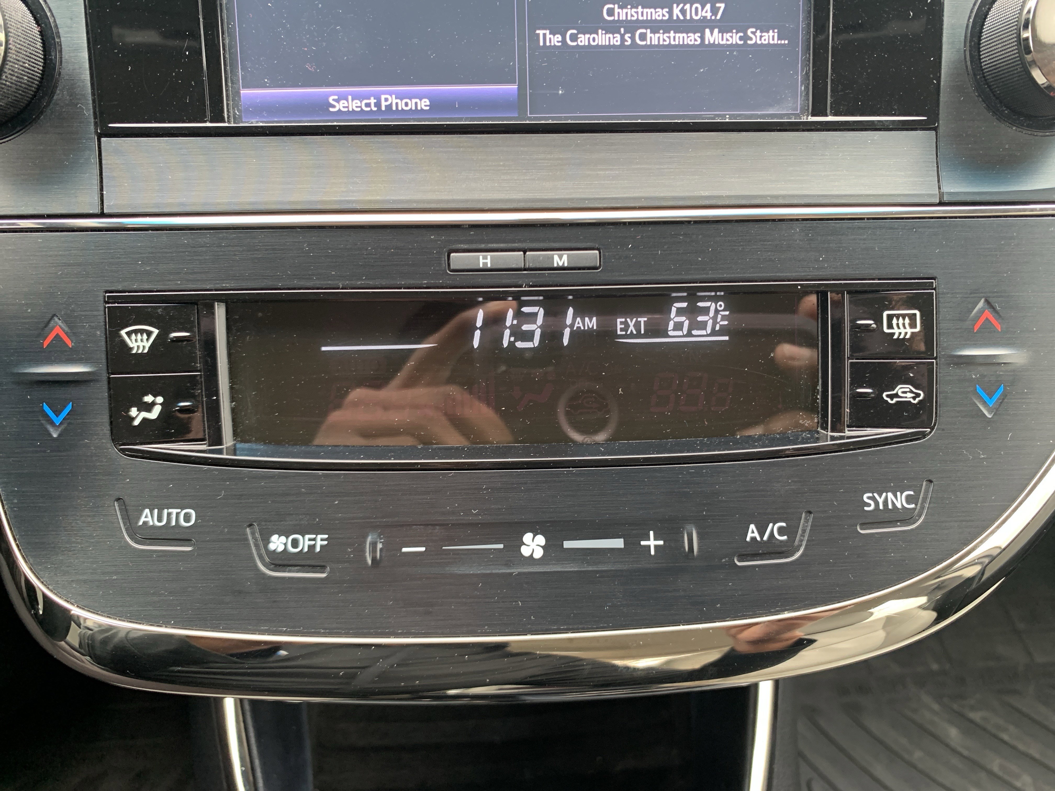 Used 2015 Toyota Avalon XLE image 29