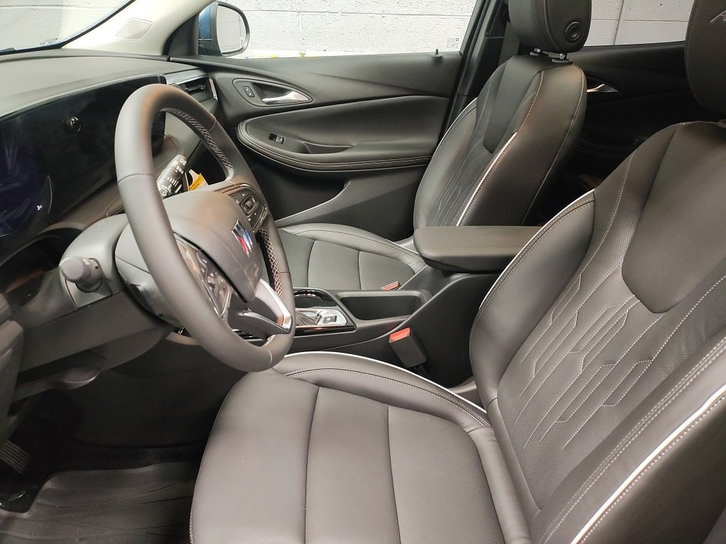 New 2026 Buick Encore GX Avenir w/ Avenir Technology Package image 24