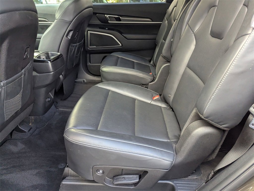 Used 2025 Kia Telluride S image 24