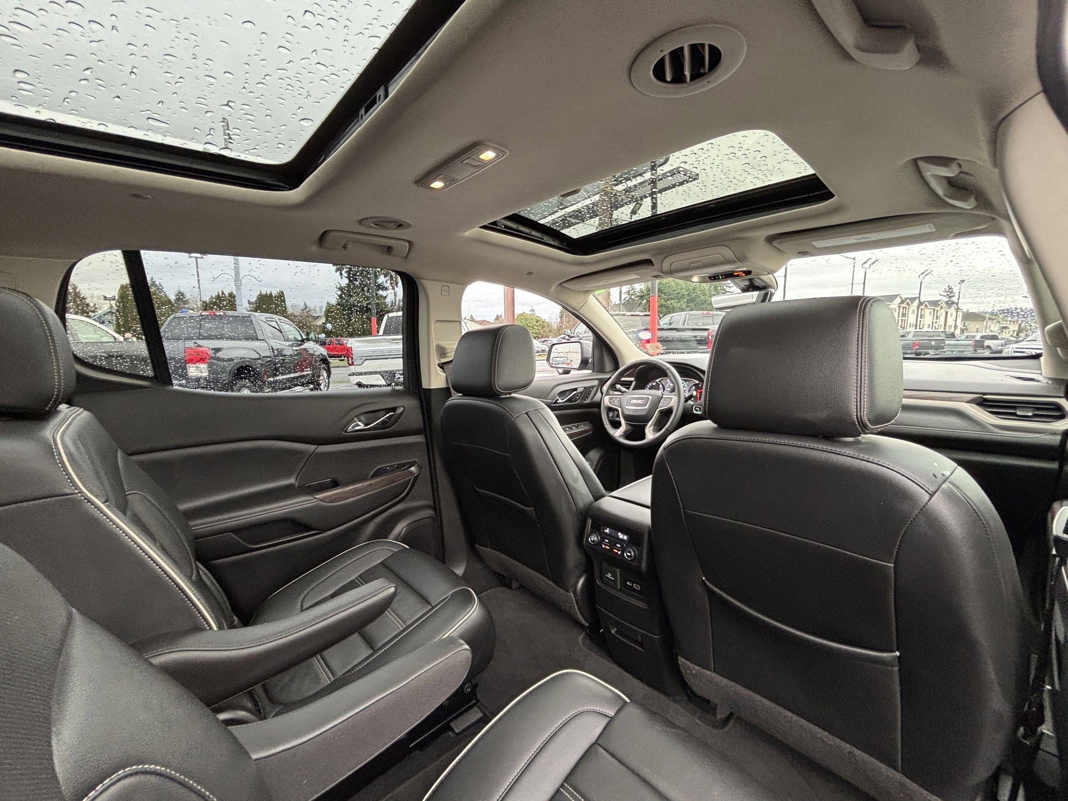 Used 2022 GMC Acadia Denali image 13