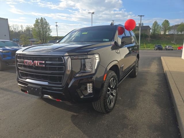 Used 2024 GMC Yukon AT4 w/ AT4 Premium Package image 9