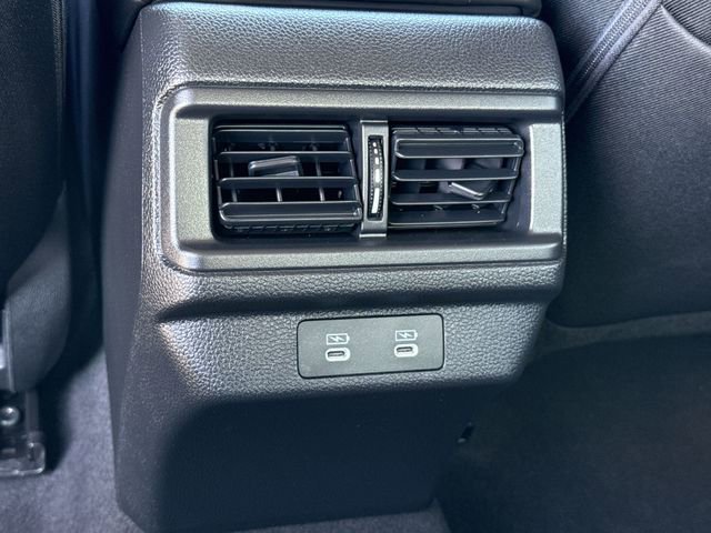 Used 2025 Honda Accord SE image 11