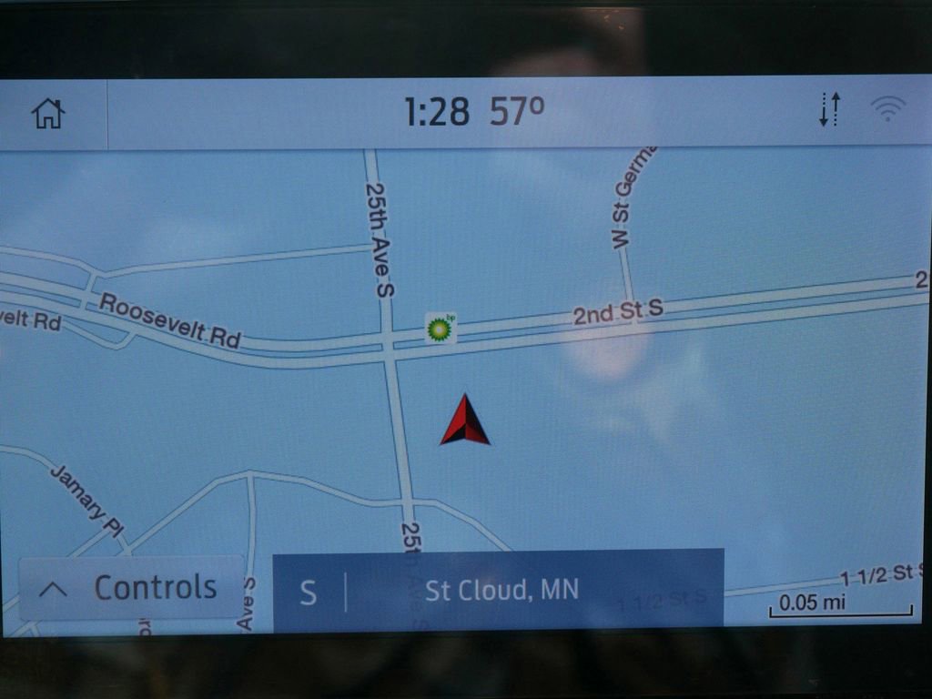 Certified 2021 Ford EcoSport SES image 27