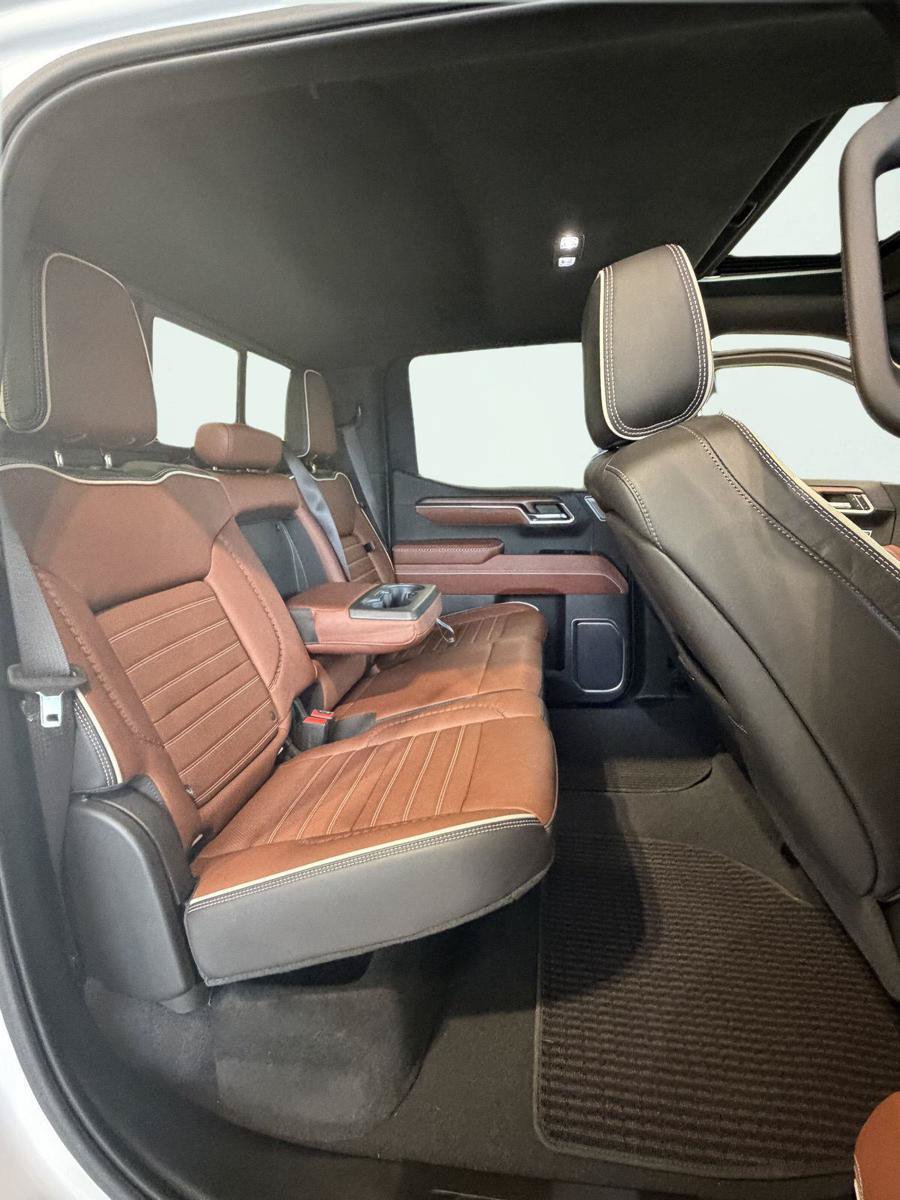 Used 2023 GMC Sierra 1500 Denali Ultimate AWD/4WD image 13