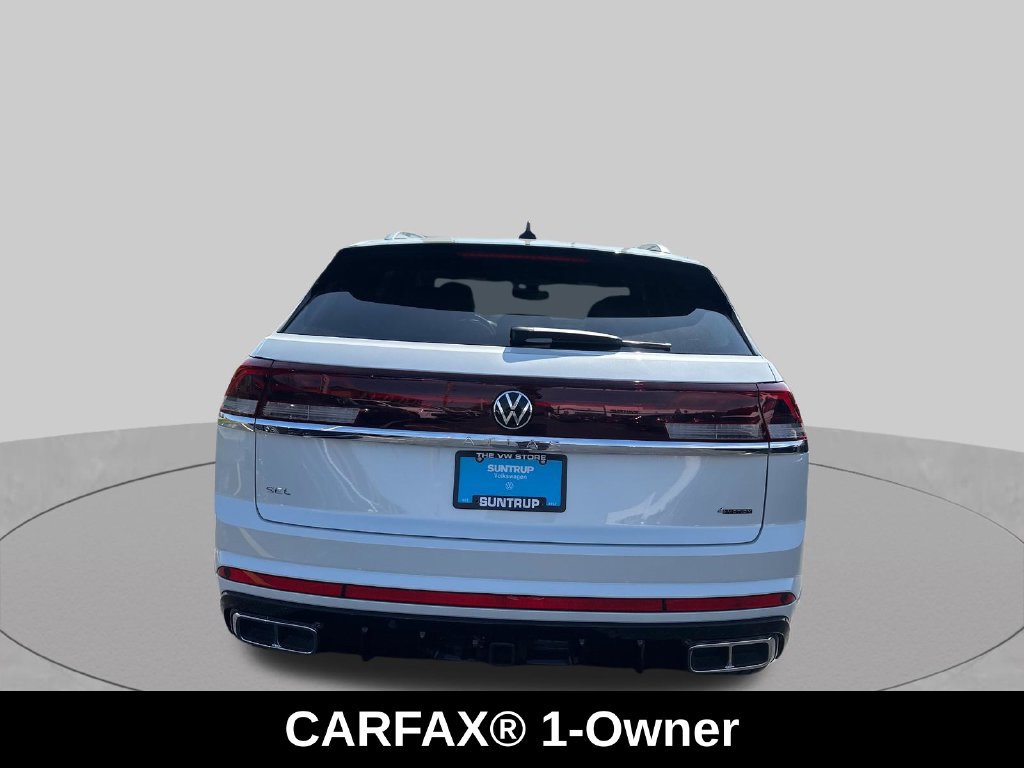 Used 2026 Volkswagen Atlas Cross Sport SEL Premium R-Line AWD/4WD image 4