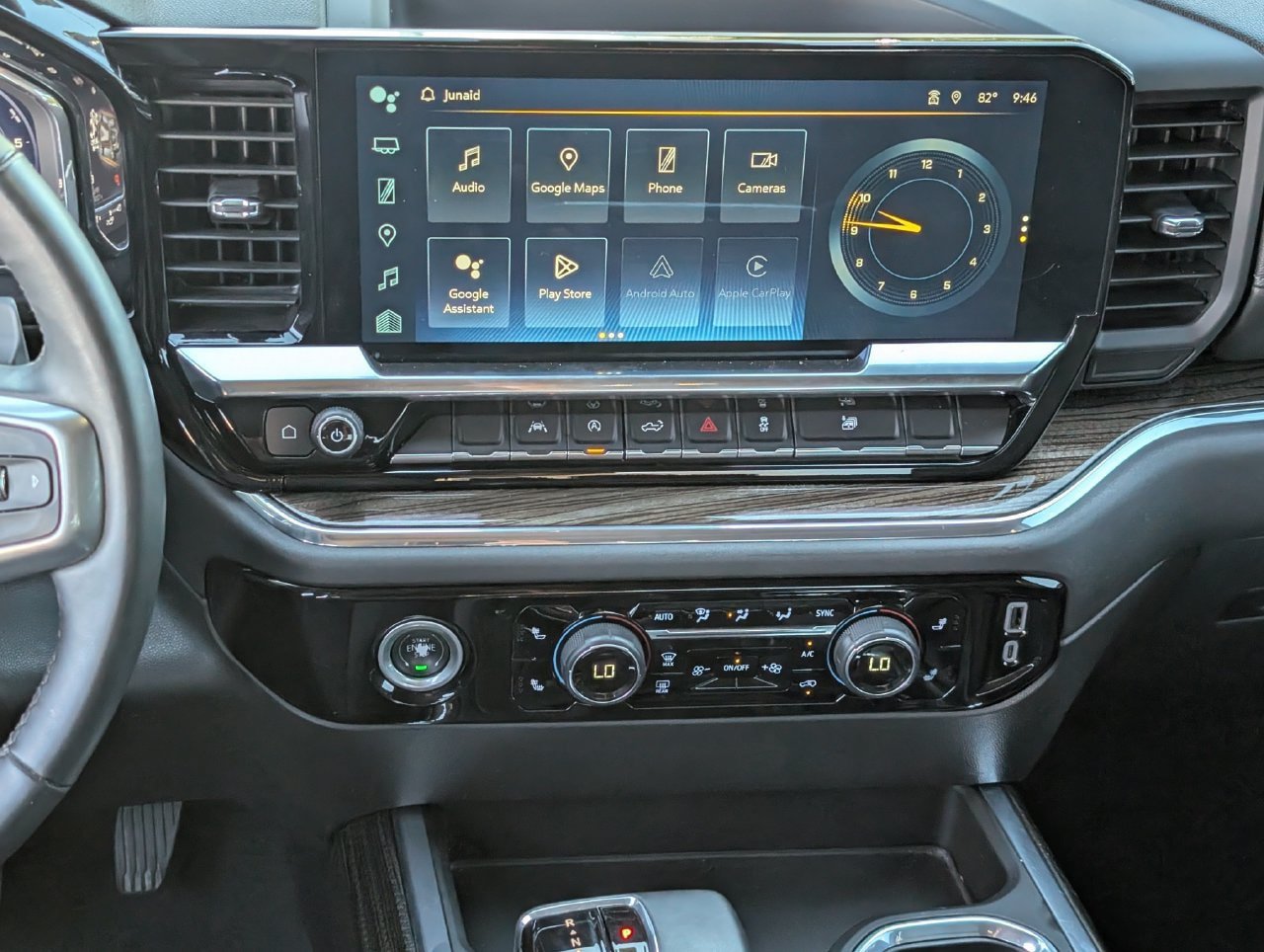 Used 2024 Chevrolet Silverado 1500 RST AWD/4WD image 12