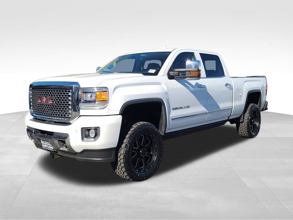 Used 2015 GMC Sierra 2500 Denali w/ Duramax Plus Package