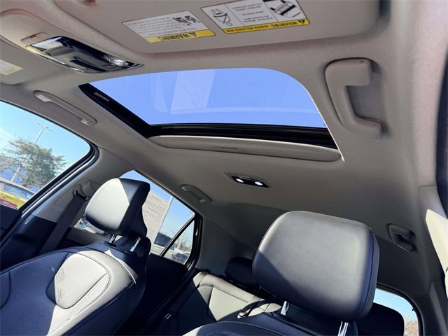 Used 2025 Kia Niro SX image 19