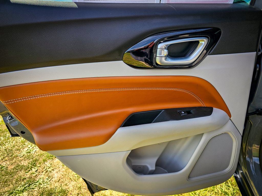 Certified 2022 Jeep Compass Limited AWD/4WD image 29