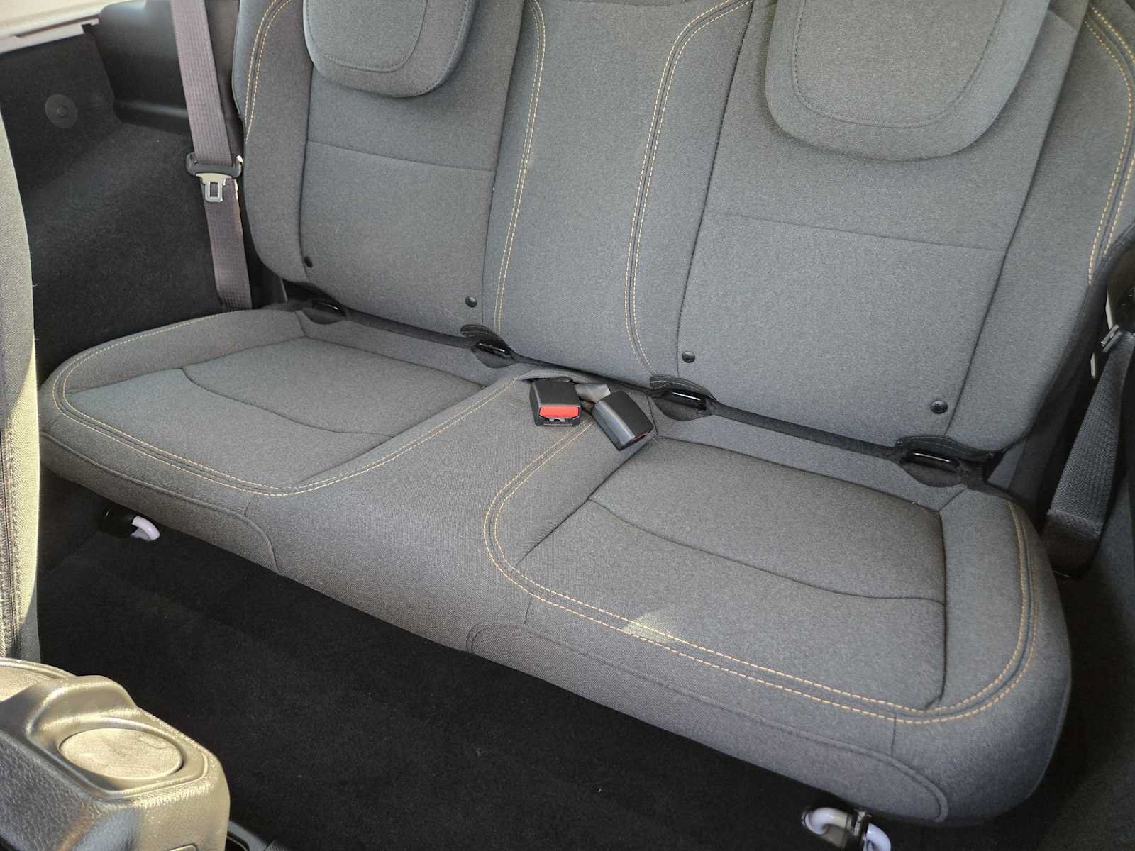 Used 2024 Jeep Wrangler Sport AWD/4WD image 27