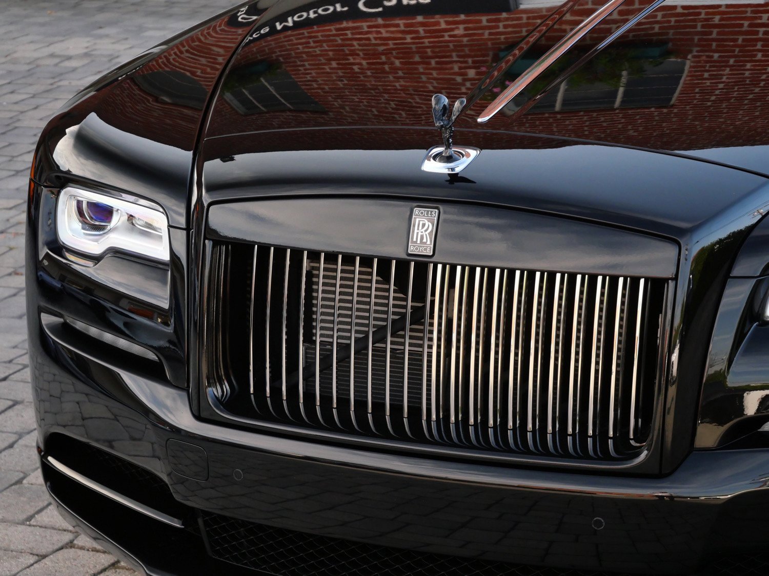 Used 2017 Rolls-Royce Wraith image 7