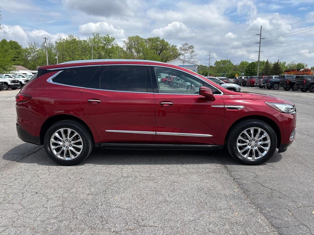 Used 2021 Buick Enclave Premium w/ Sun and Sites Package image 4