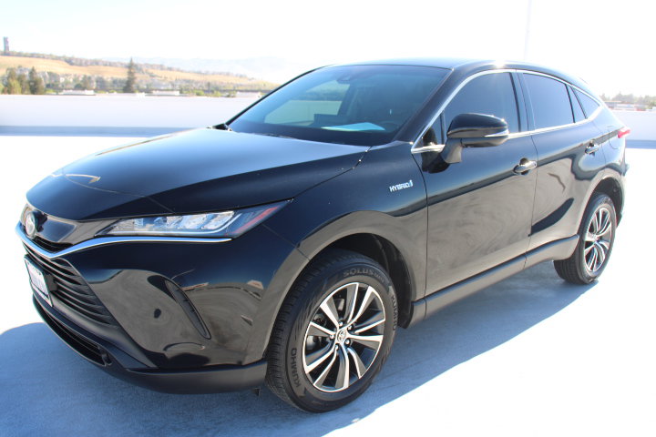 Used 2021 Toyota Venza LE image 6