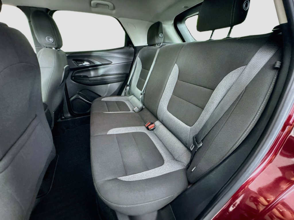 Used 2025 Chevrolet TrailBlazer LT FWD image 21