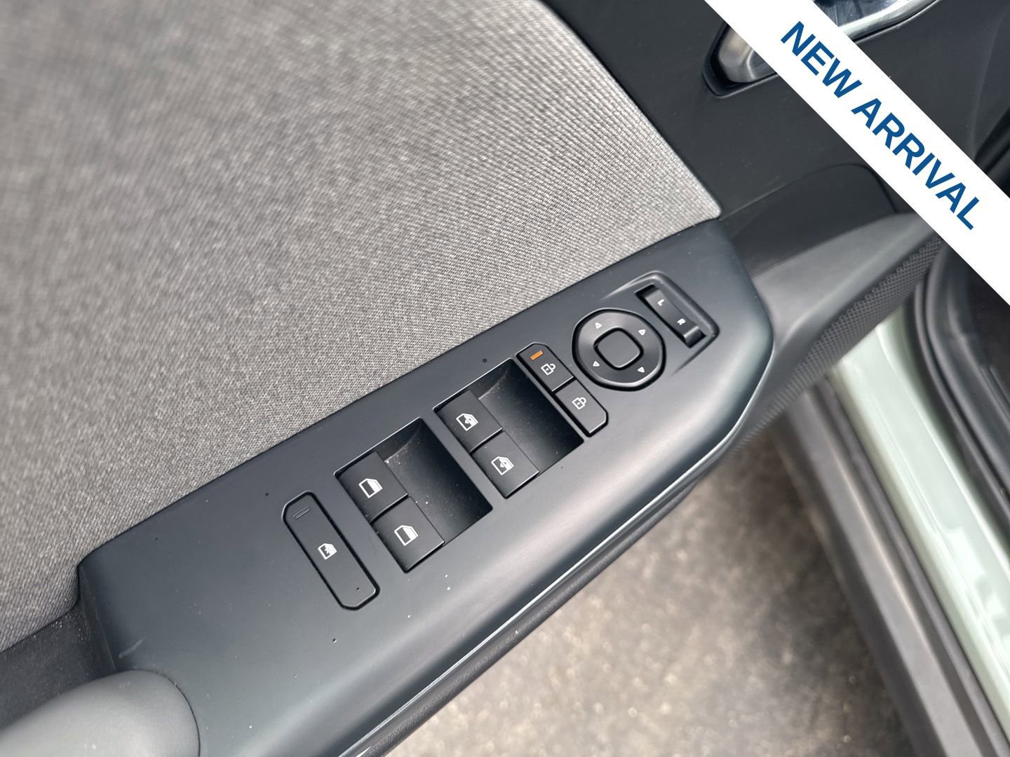 Used 2025 Kia K4 EX image 18