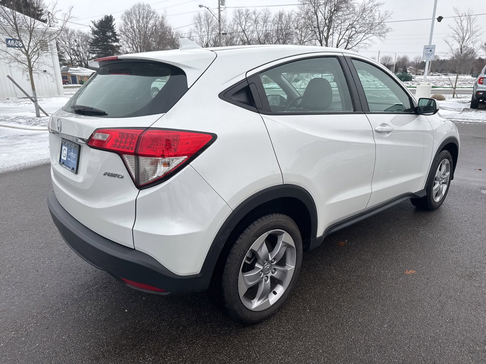 Used 2021 Honda HR-V LX image 6