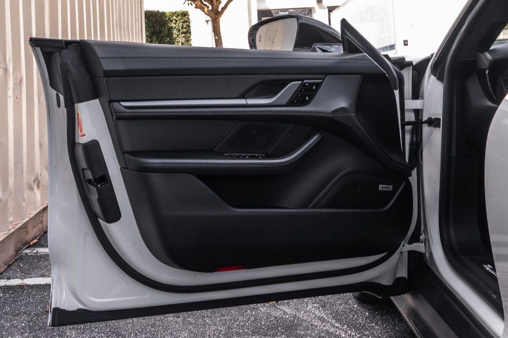 Used 2021 Porsche Taycan Turbo S image 31