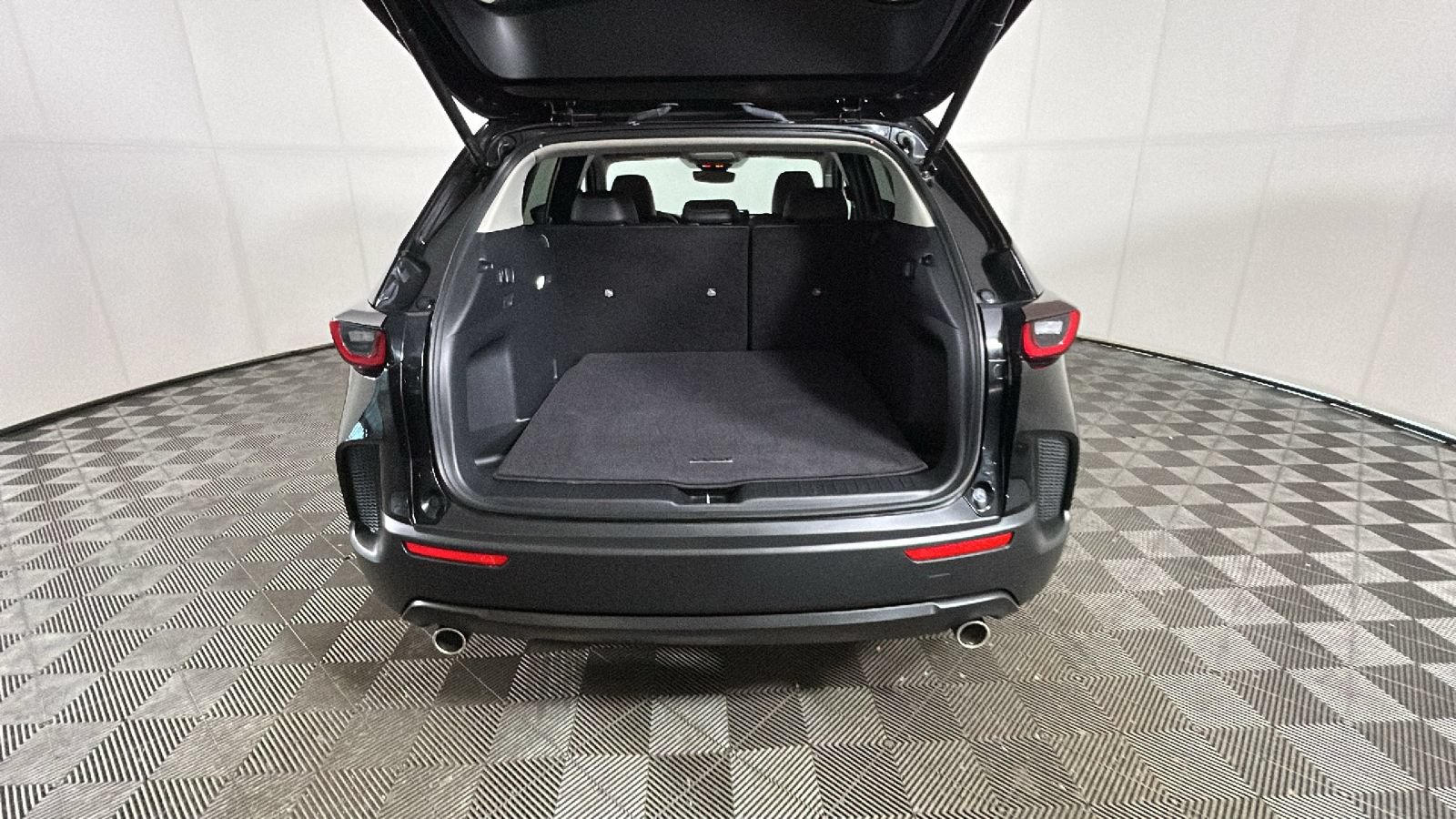 Used 2024 MAZDA CX-50 AWD 2.5 S w/ Cargo Package image 32