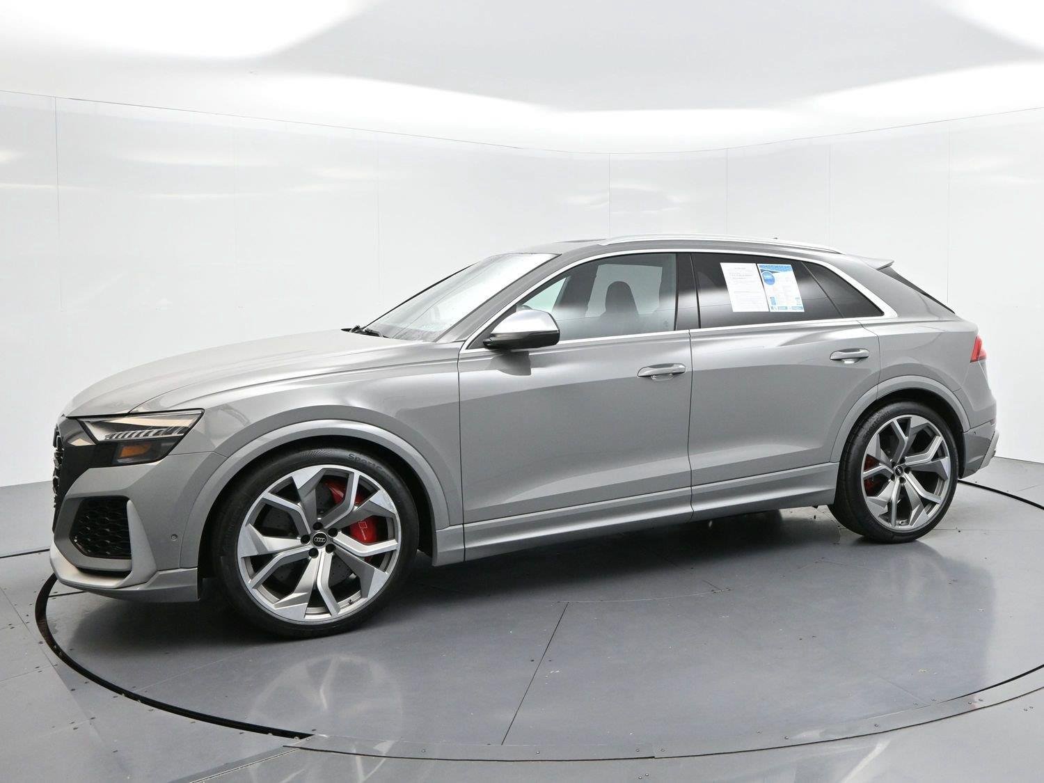 Used 2023 Audi RS Q8 w/ Executive Package AWD/4WD image 4