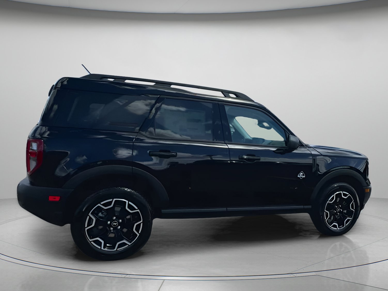 New 2025 Ford Bronco Sport Outer Banks w/ Outer Banks Tech Package+ AWD/4WD image 35