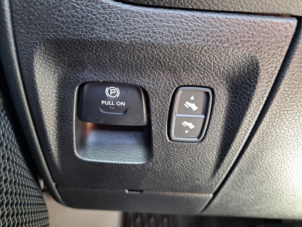 New 2026 RAM 1500 Big Horn AWD/4WD image 16