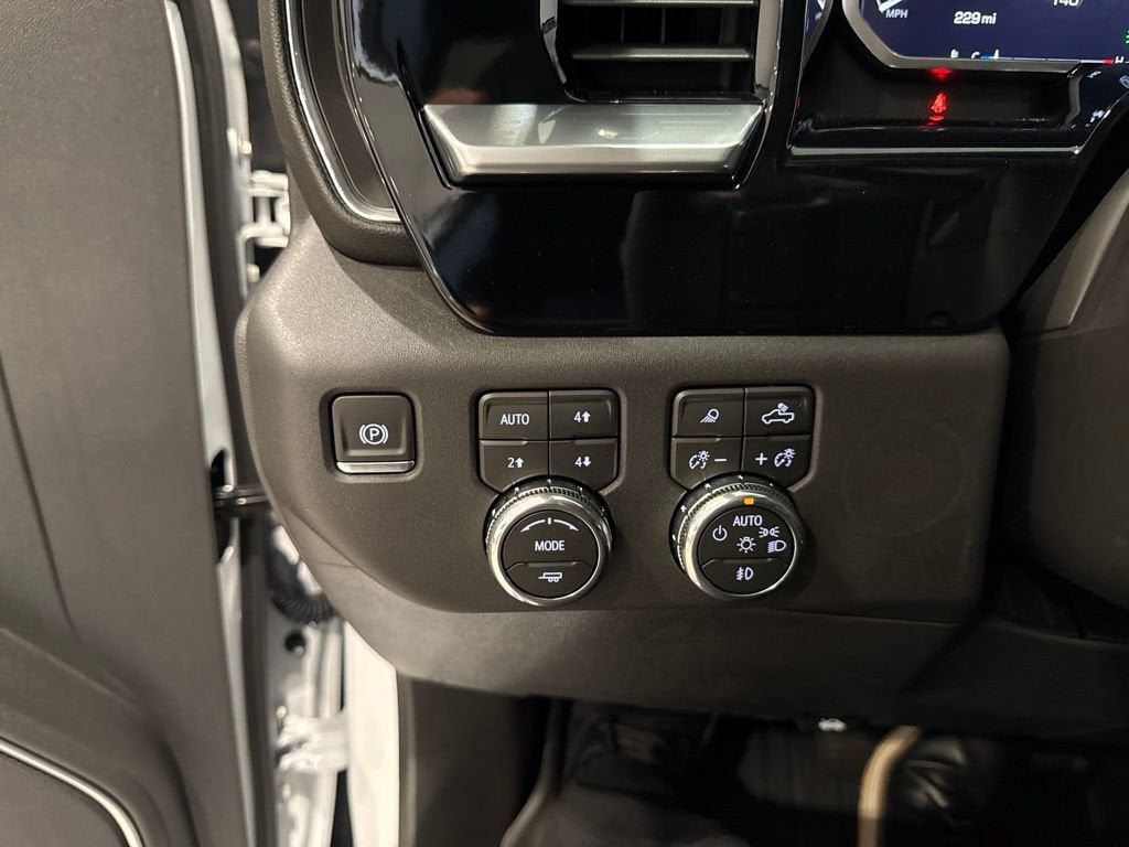 New 2026 GMC Sierra 1500 SLT w/ SLT Premium Plus Package AWD/4WD image 36