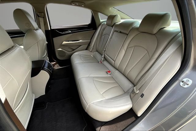 Used 2018 Buick LaCrosse Premium FWD image 22