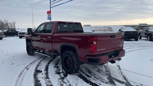 Used 2020 Chevrolet Silverado 3500 High Country image 3
