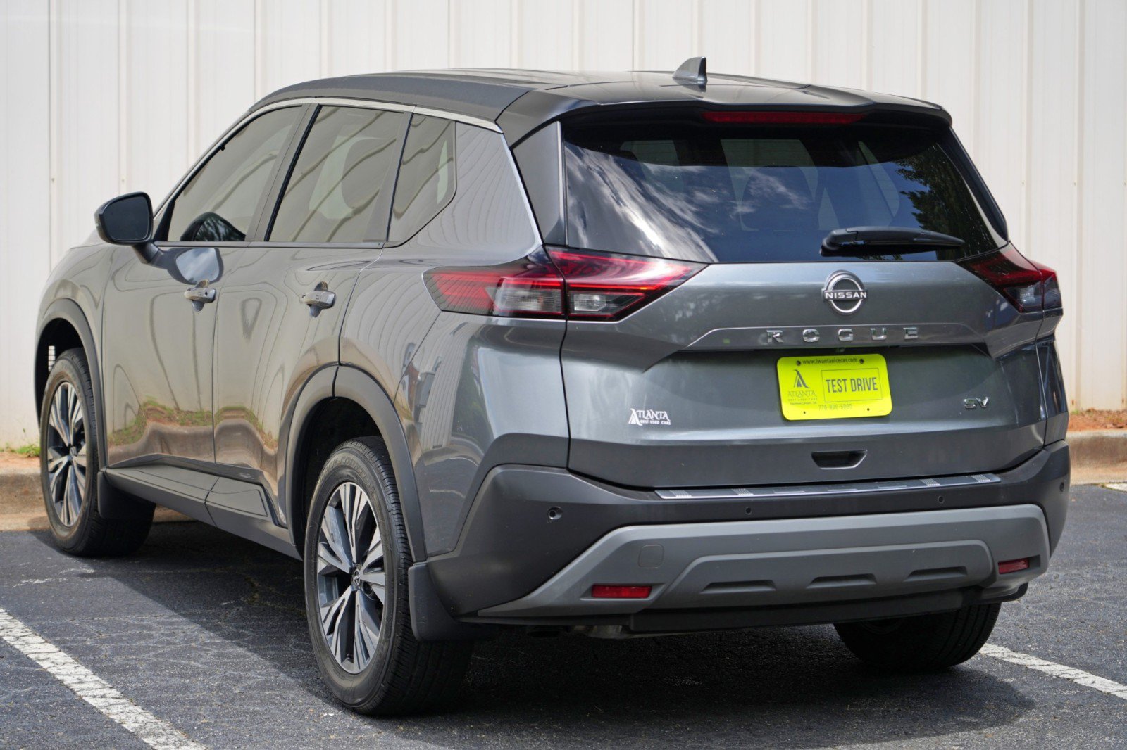 Used 2022 Nissan Rogue SV FWD image 44