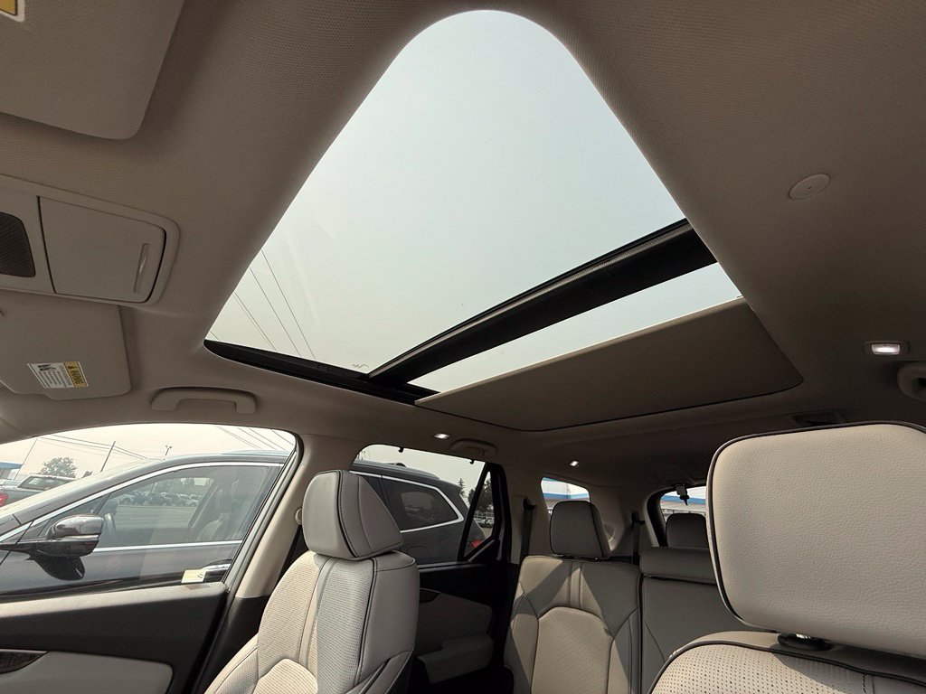 Used 2023 Honda Pilot Elite image 30