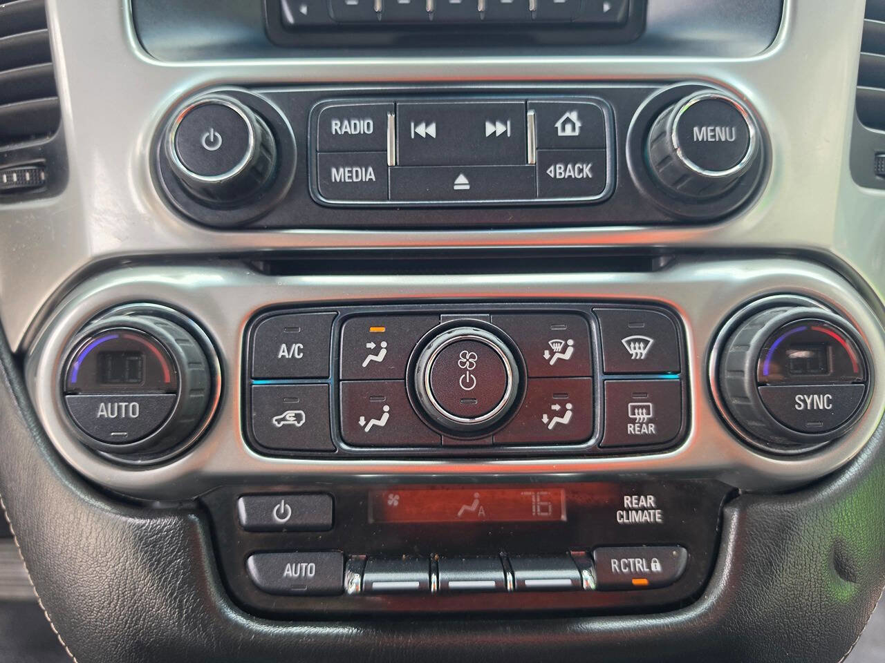 Used 2016 Chevrolet Tahoe 2WD w/ Remote Keyless Entry Package image 36