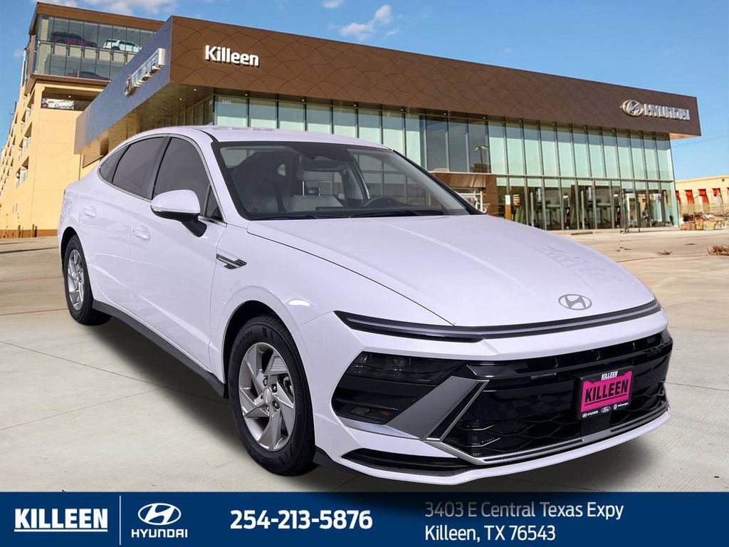 Used 2025 Hyundai Sonata SE image 11