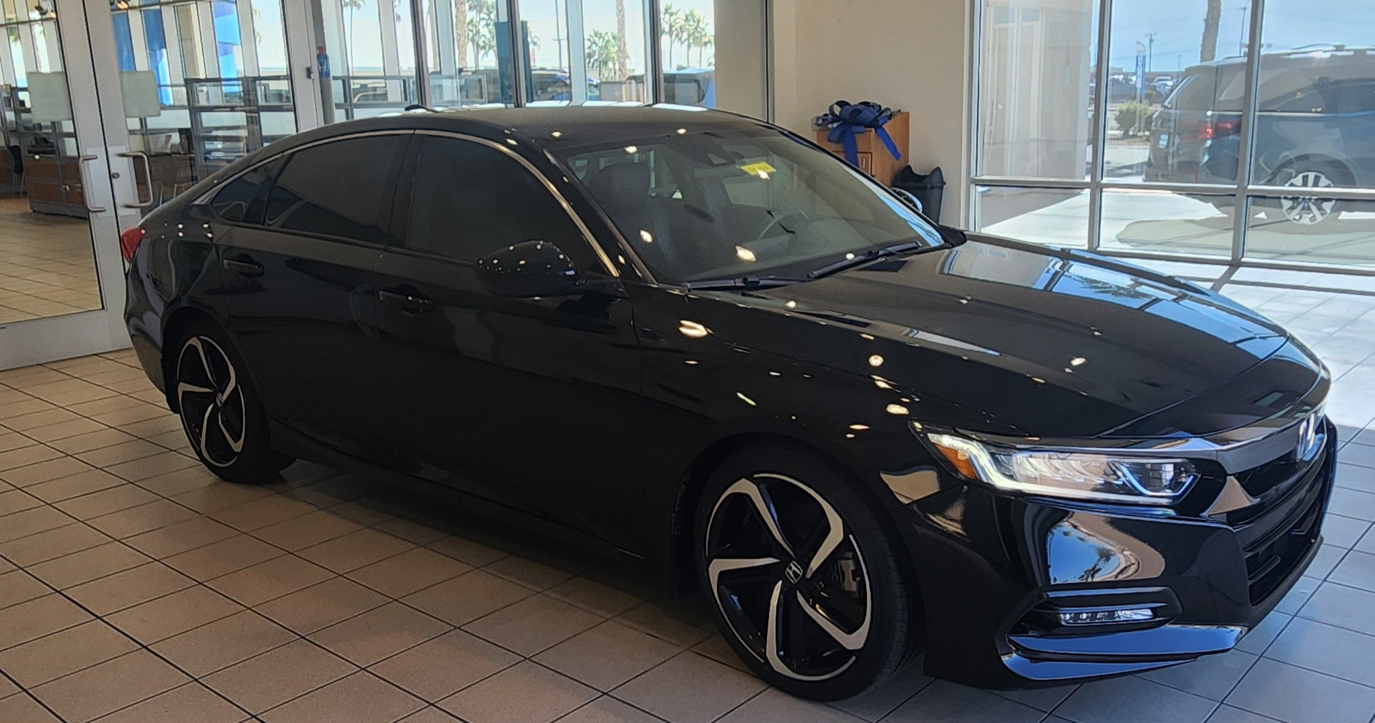Certified 2018 Honda Accord Sport image 11