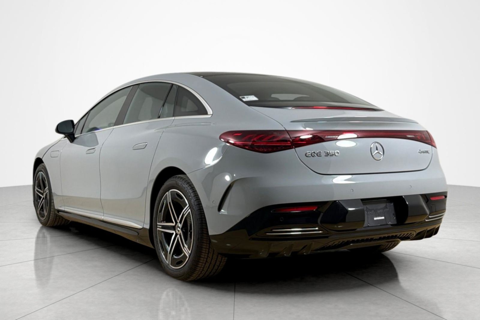 Used 2023 Mercedes-Benz EQE 350+ 4MATIC Sedan image 3