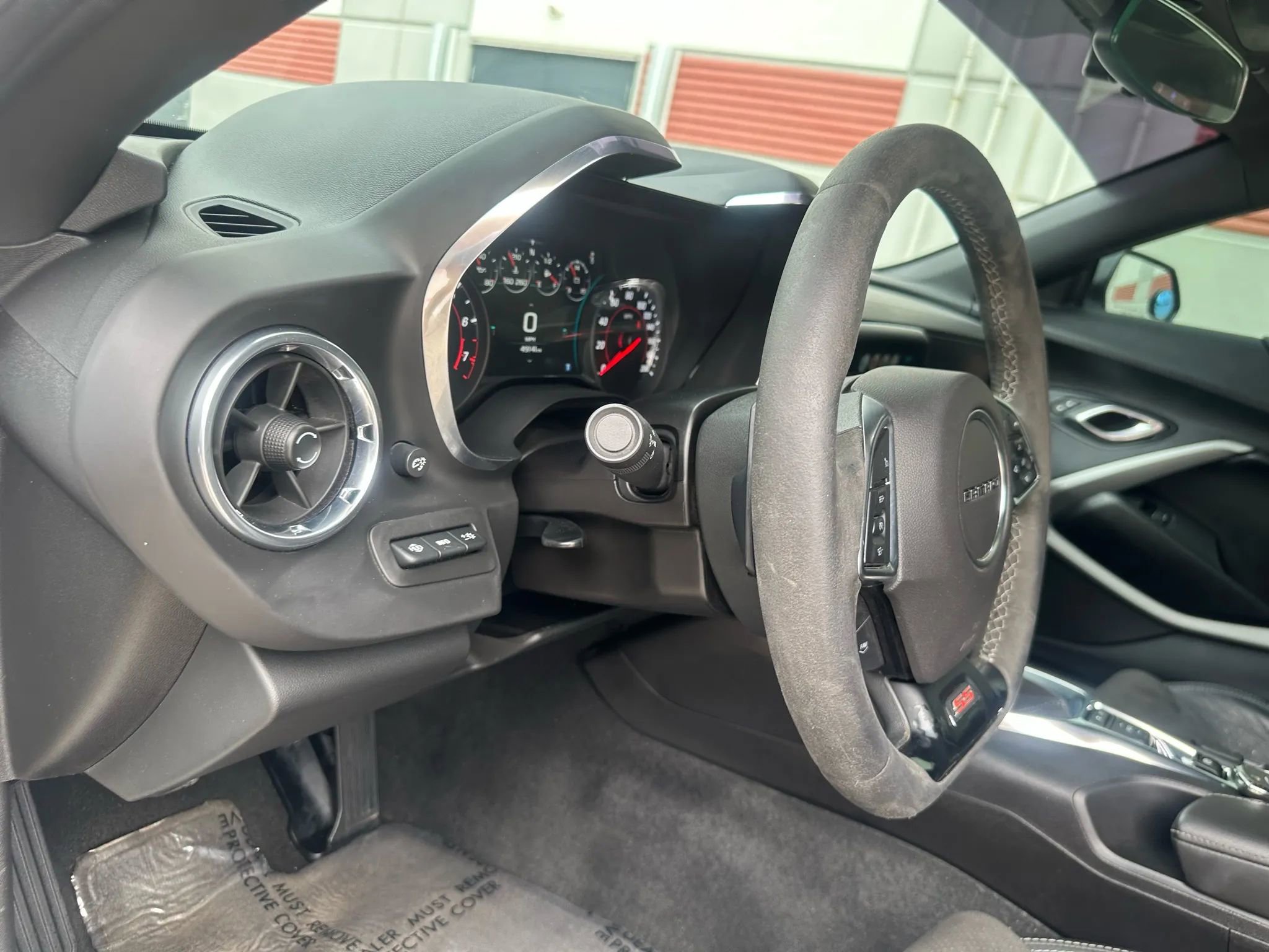 Used 2018 Chevrolet Camaro SS image 28