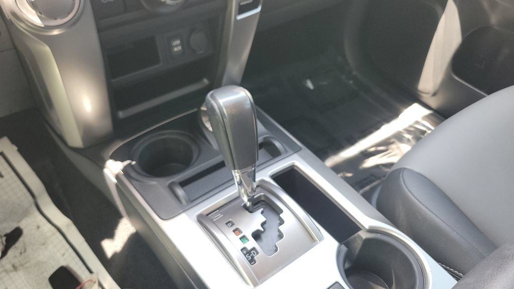 Used 2019 Toyota 4Runner SR5 Premium AWD/4WD image 15