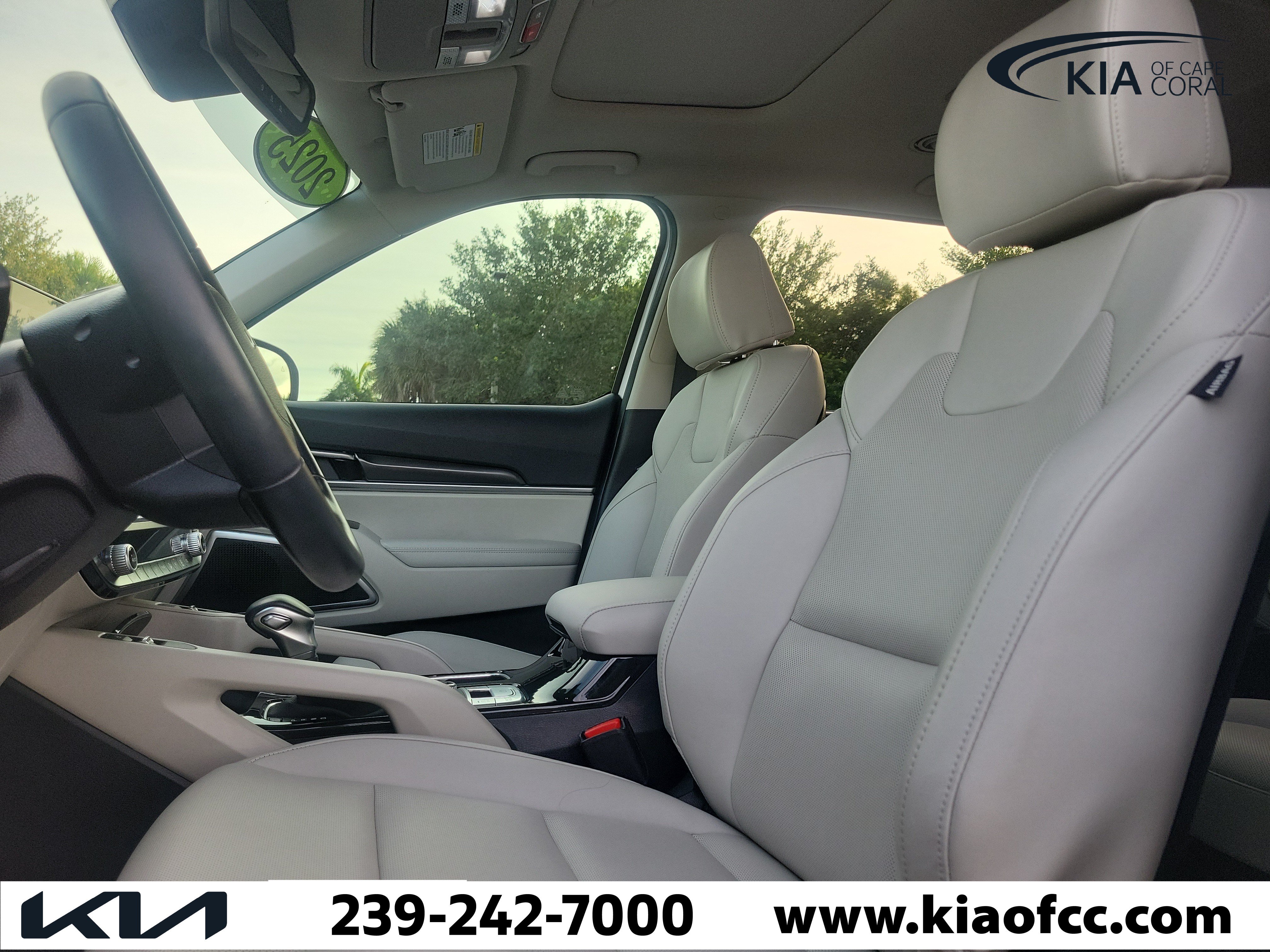 Certified 2025 Kia Telluride S FWD image 29