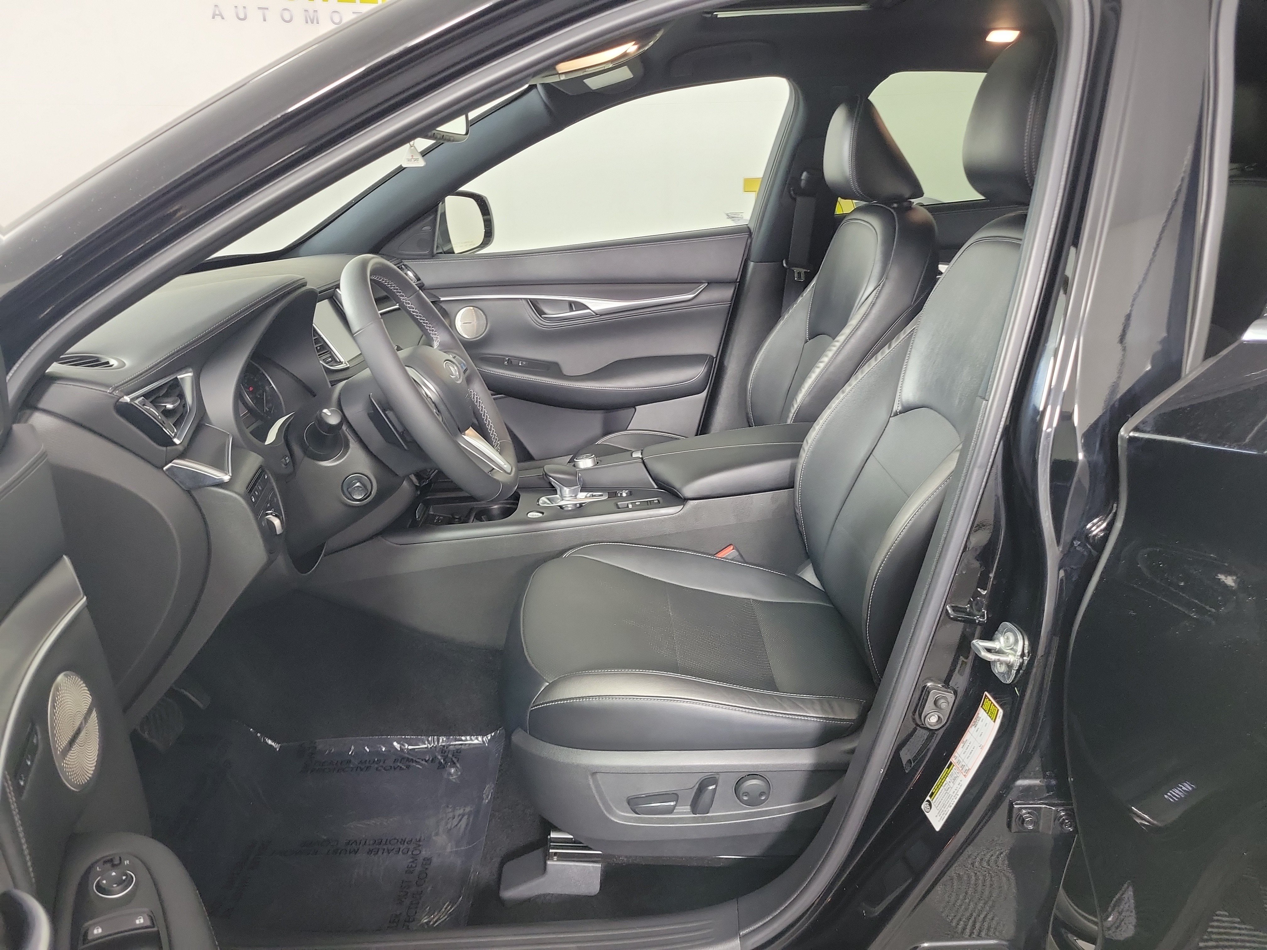 Used 2022 INFINITI QX55 Essential w/ Proactive Package AWD/4WD image 9