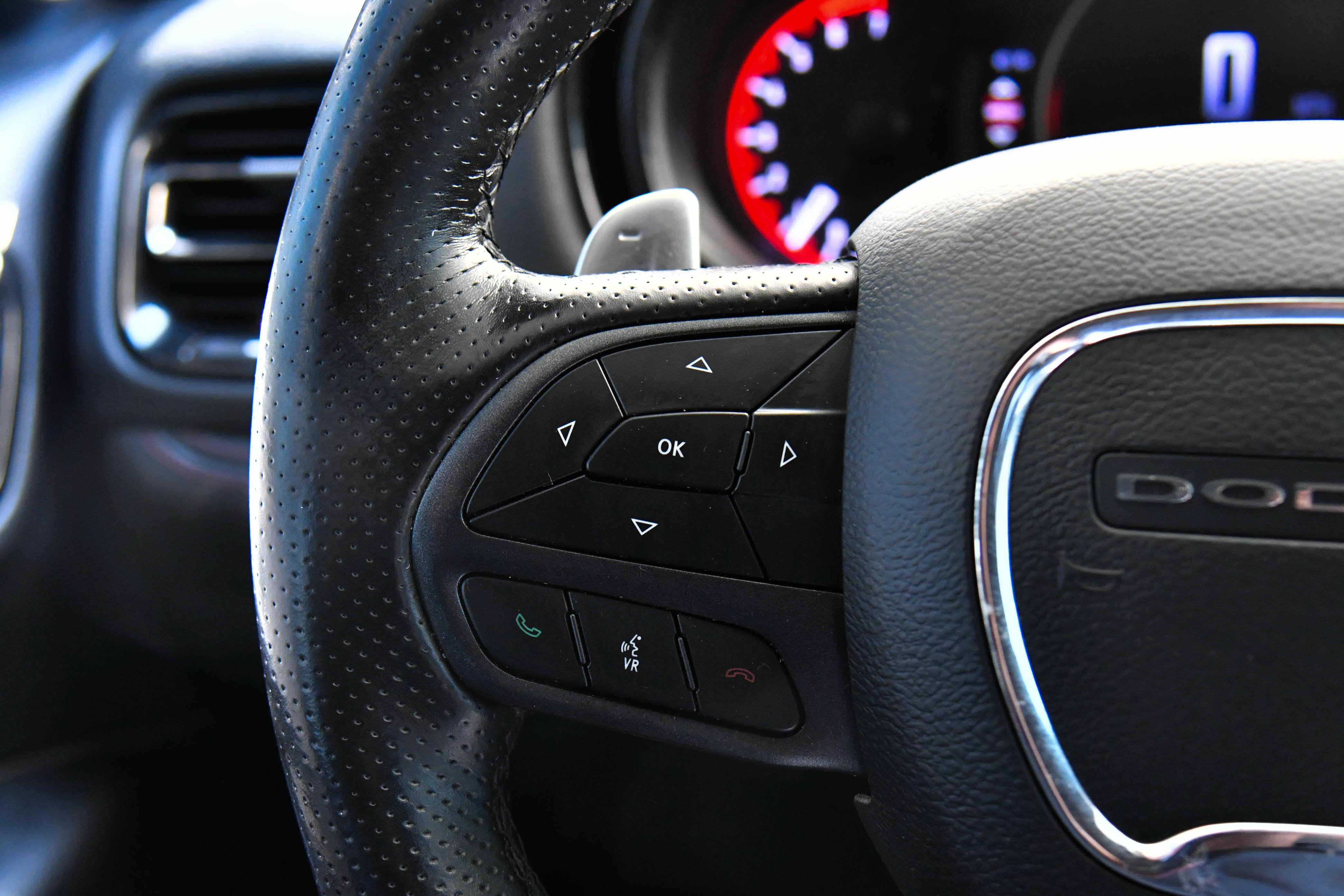 Used 2021 Dodge Durango R/T w/ Technology Group RWD image 35
