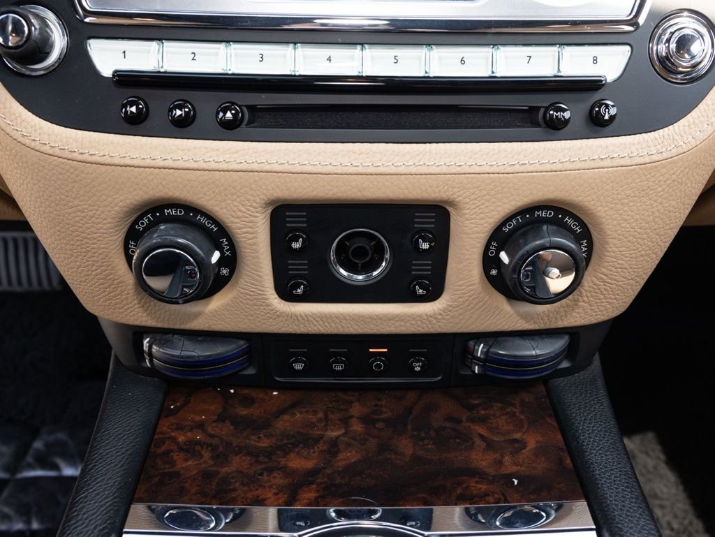 Used 2013 Rolls-Royce Ghost image 44