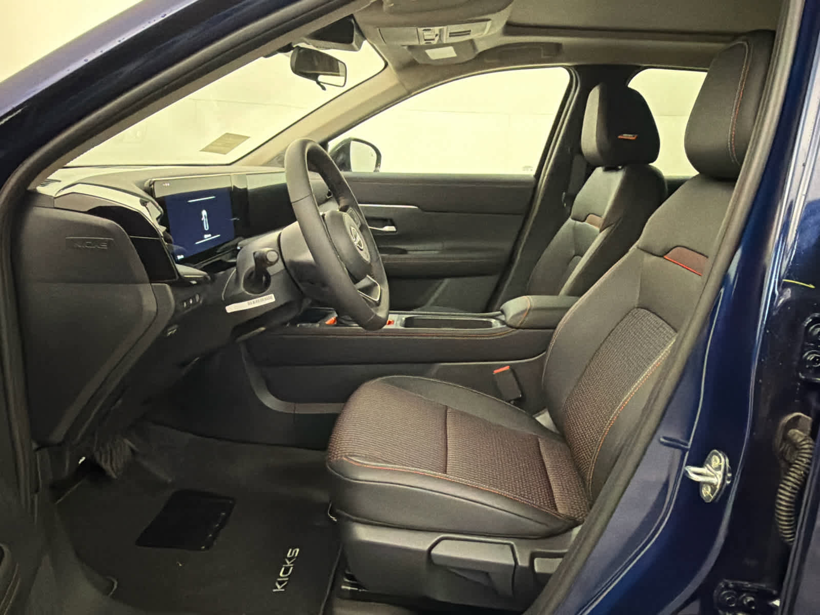 New 2026 Nissan Kicks SR w/ SR Premium Package image 14