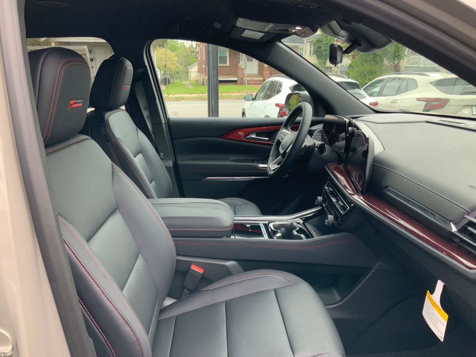 New 2026 Chevrolet Traverse Z71 AWD/4WD image 14