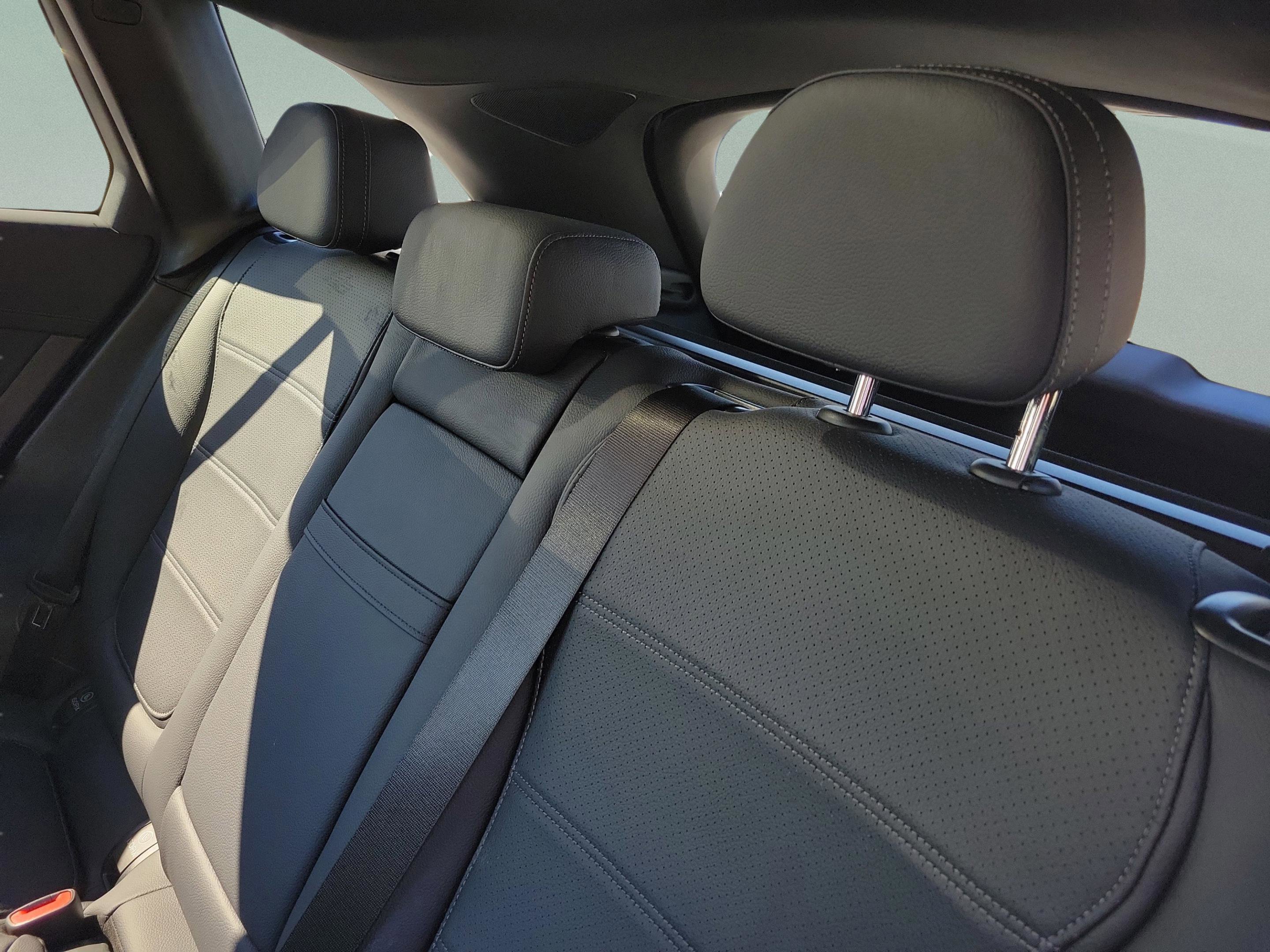 Certified 2025 Mercedes-Benz GLC 300 image 13