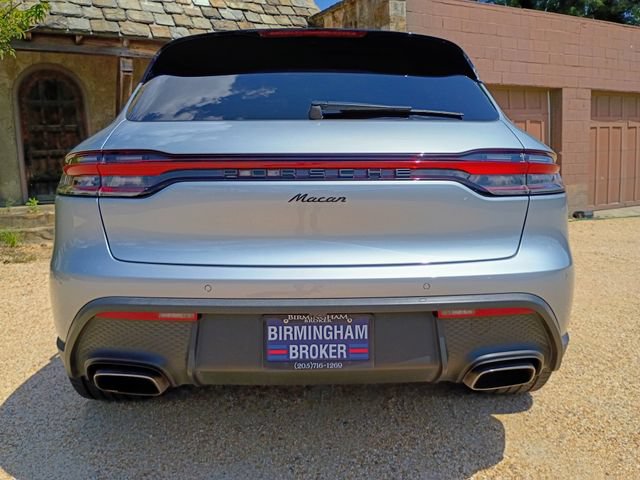 Used 2022 Porsche Macan AWD/4WD image 14