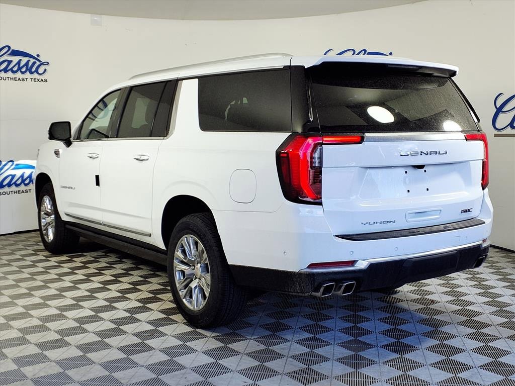 New 2026 GMC Yukon XL Denali w/ Sun & Power Step Package image 2