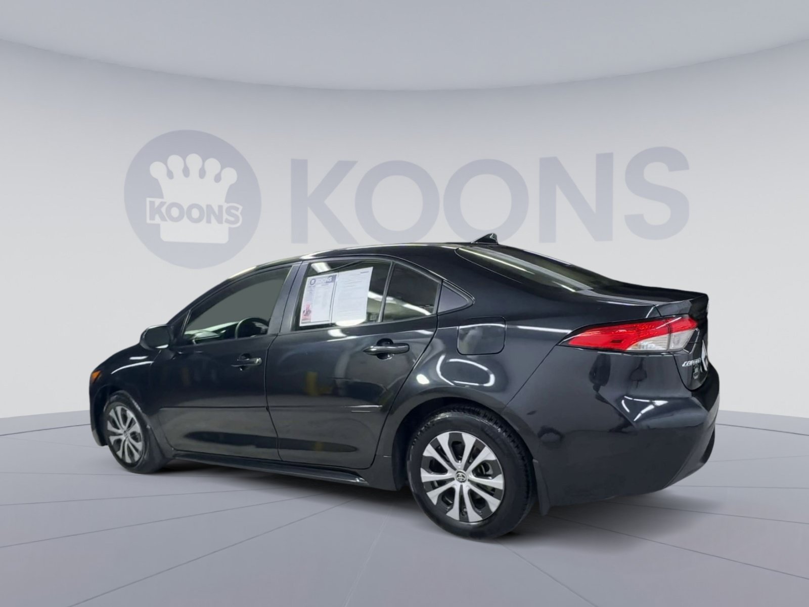 Used 2022 Toyota Corolla LE FWD image 8